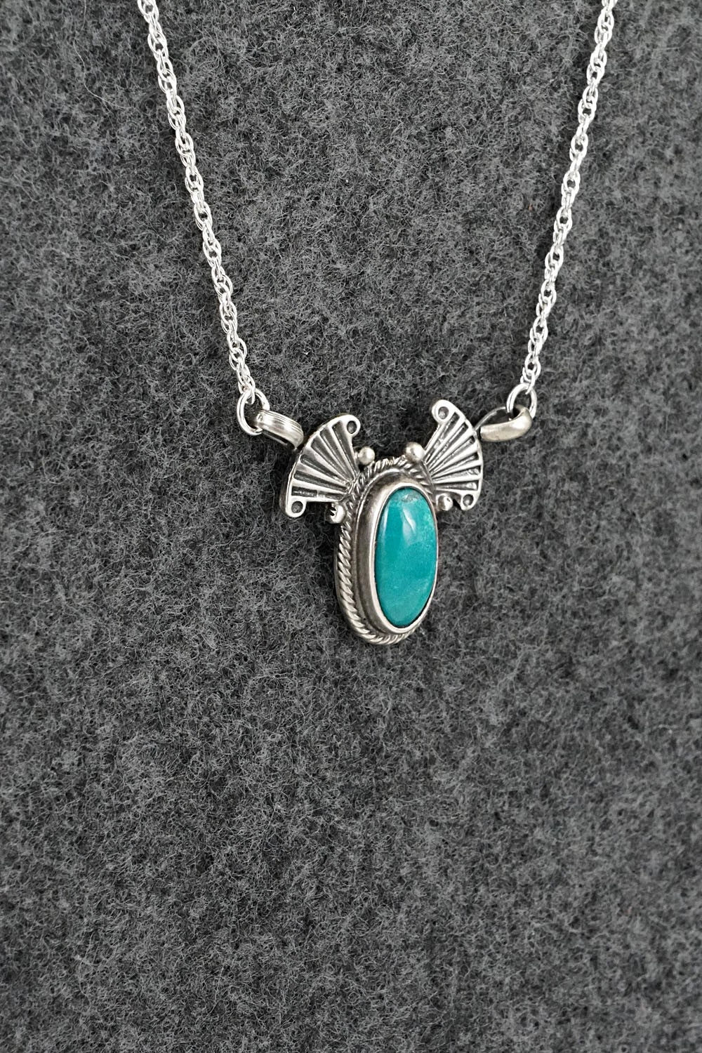 Turquoise & Sterling Silver Necklace - Verley Betone