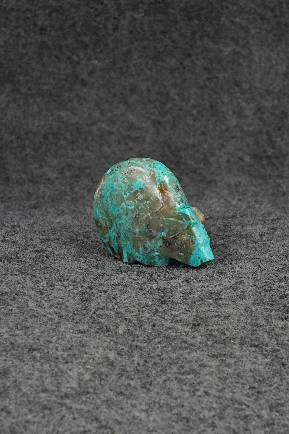 Bear Zuni Fetish Carving - Abby Quam Panteah