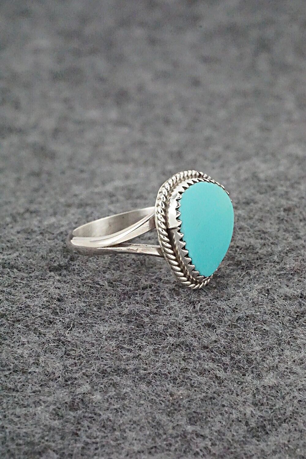 Turquoise & Sterling Silver Ring - Robert Martinez - Size 7