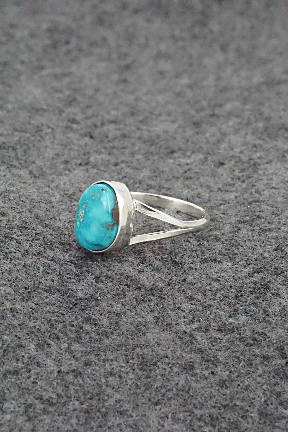 Turquoise & Sterling Silver Ring - Theresa Smith - Size 7.5