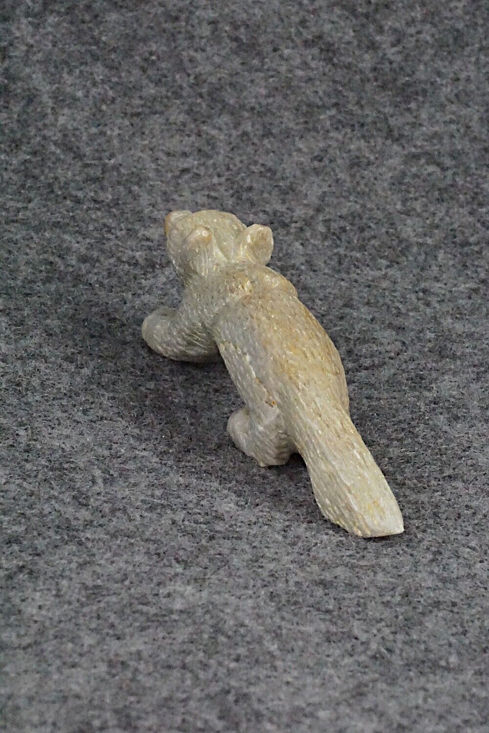 Wolf Zuni Fetish Carving - Cody Cheama