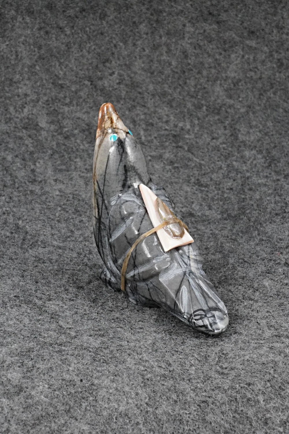 Bird Zuni Fetish Carving - Delvin Leekya