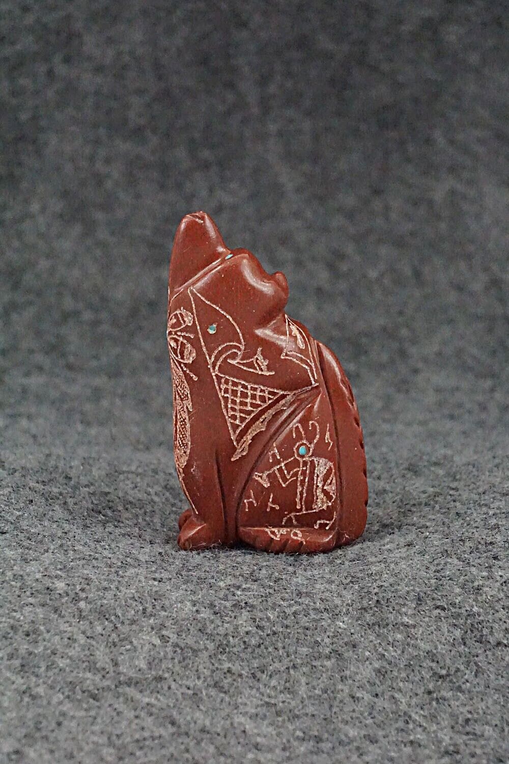 Wolf Zuni Fetish Carving - Adrian Cachini