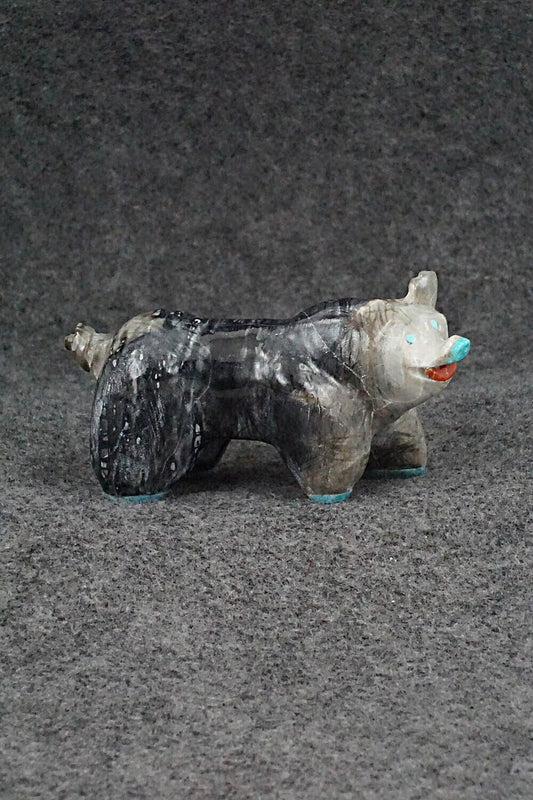 Pig Zuni Fetish Carving - Freddie Leekya