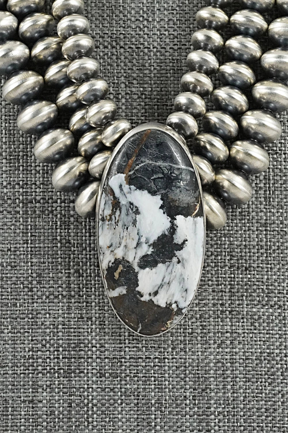 White Buffalo & Sterling Silver Navajo Pearl Necklace - Gruber & Halwood