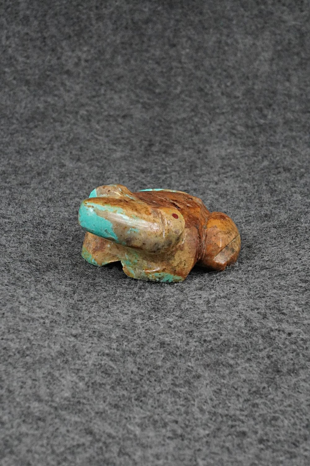 Frog Zuni Fetish Carving - Kenric Laiwekete