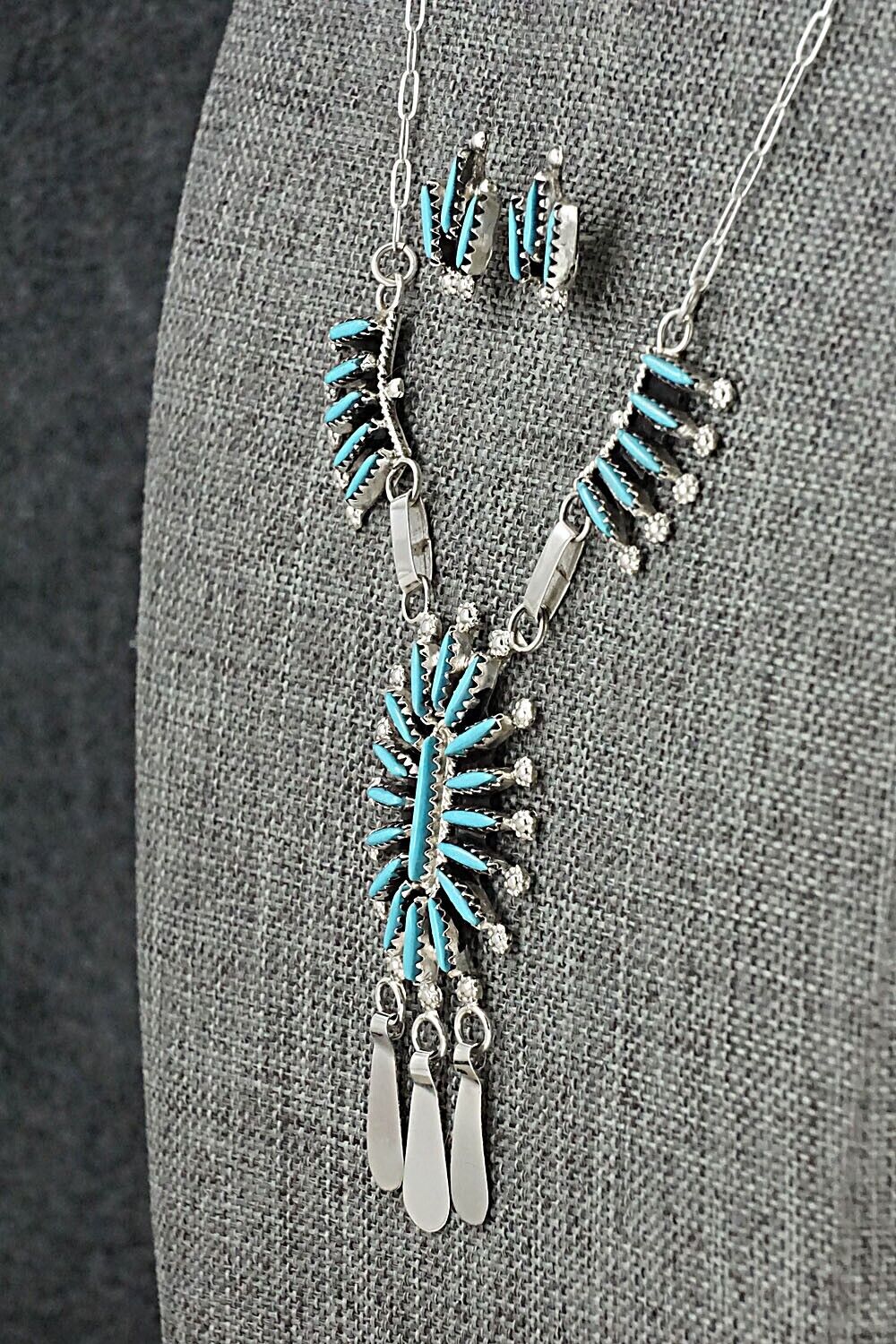 Turquoise & Sterling Silver Necklace and Earrings Set - Jack Etsate