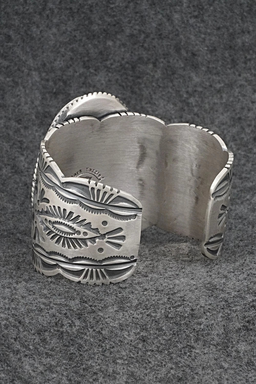 White Buffalo & Sterling Silver Bracelet - Mark Yazzie