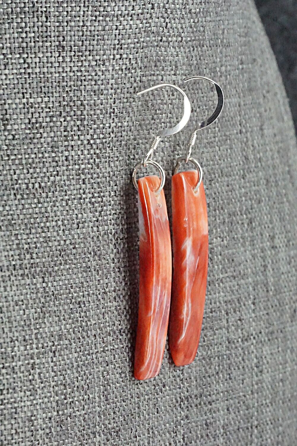 Spiny Oyster & Sterling Silver Earrings - Jesus Espino