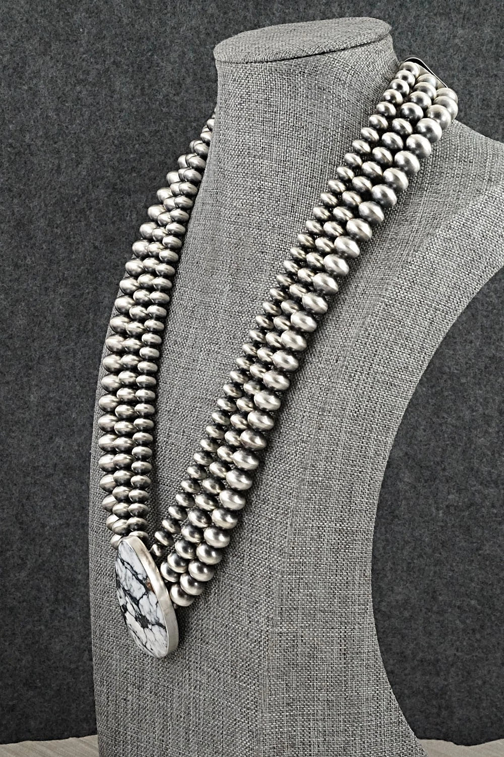 White Buffalo & Sterling Silver Navajo Pearl Necklace - Gruber & Halwood