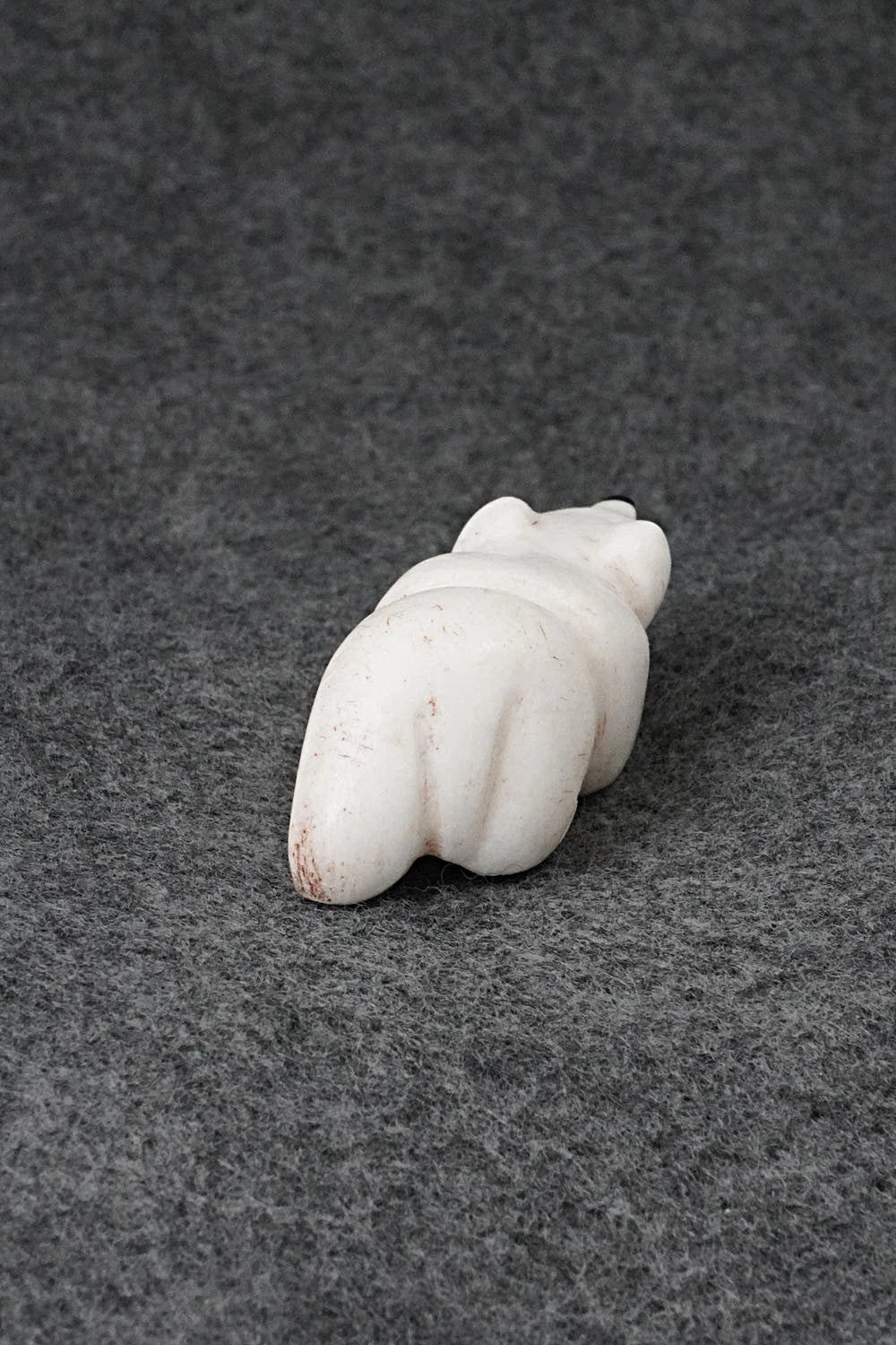 Bear Zuni Fetish Carving - Justin Red Elk
