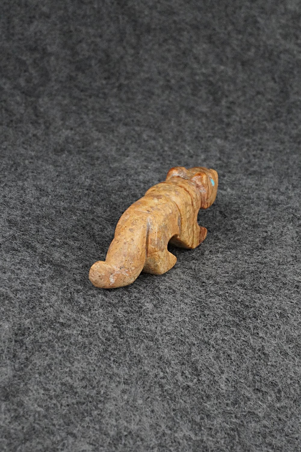 Mountain Lion Zuni Fetish Carving - Reynold Lunasee