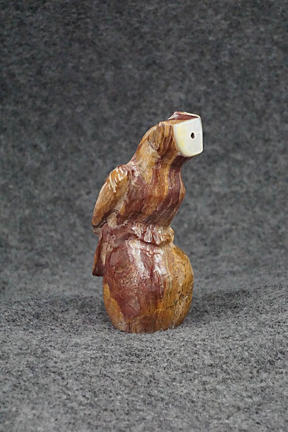 Owl Zuni Fetish Carving - Freddie Leekya