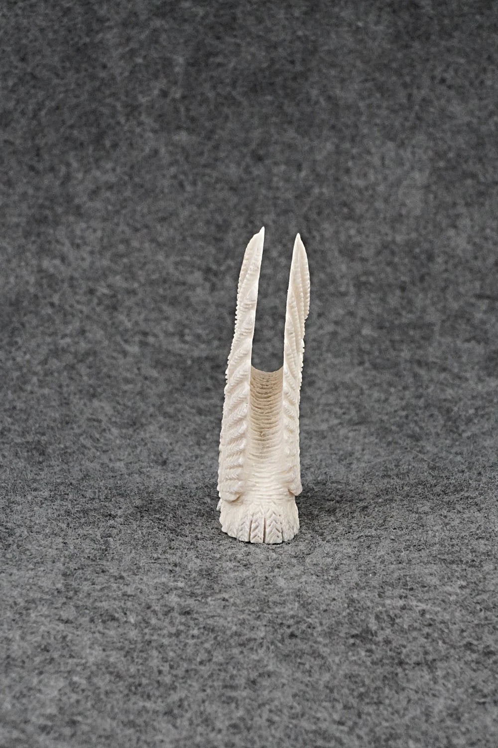 Eagle Zuni Fetish Carving - Justin Hustito