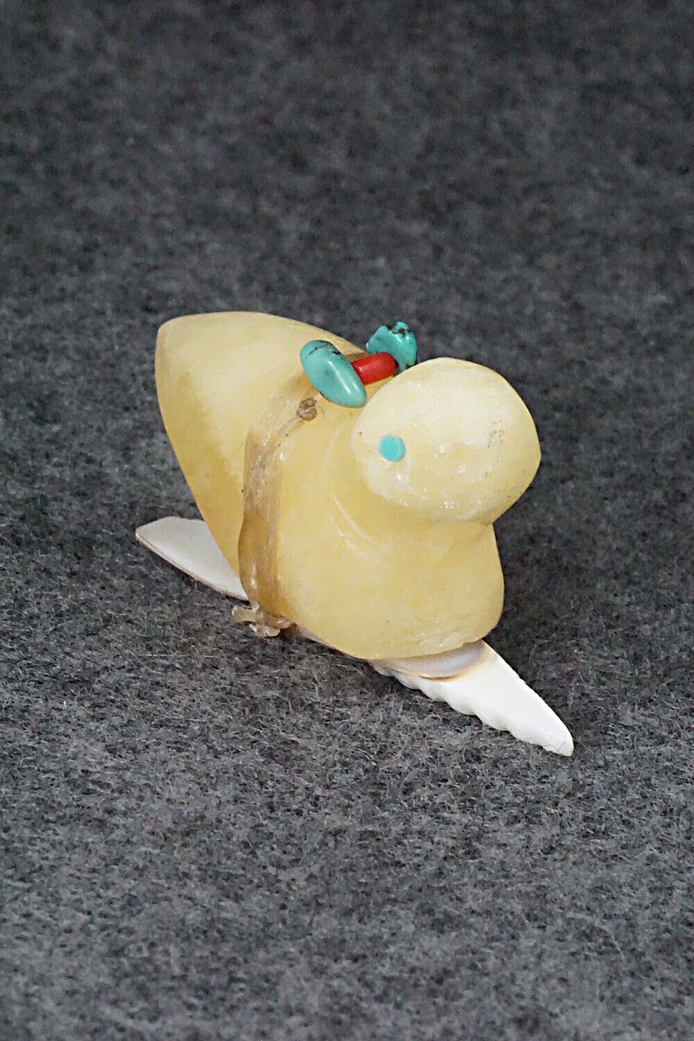 Bird Zuni Fetish Carving - Lena Boone