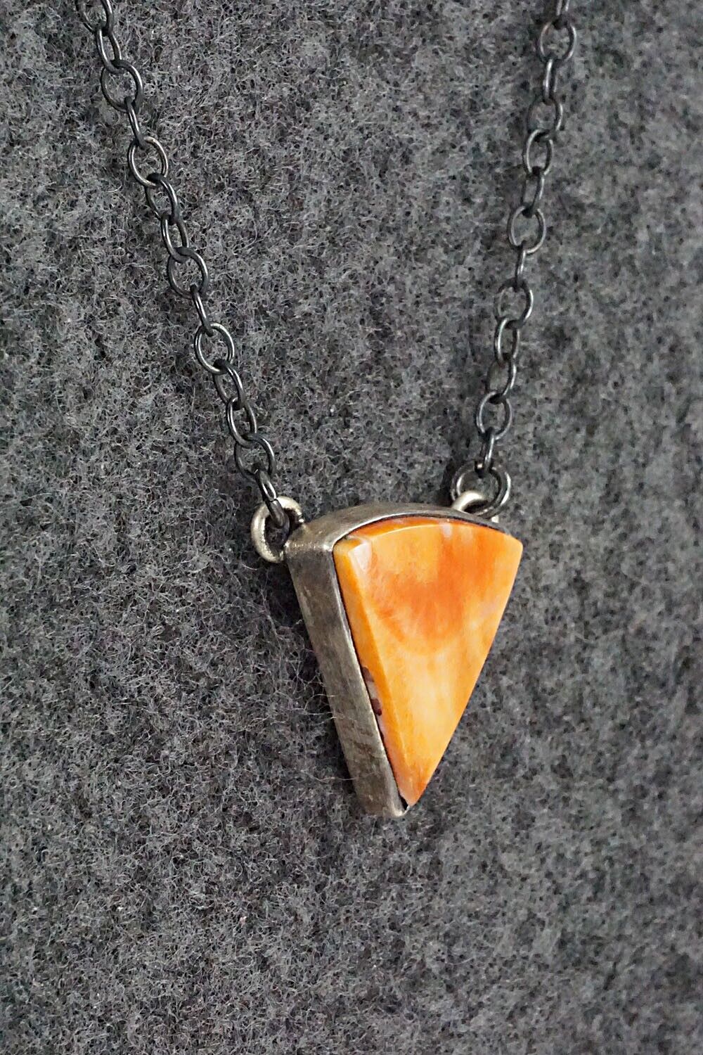 Spiny Oyster & Sterling Silver Necklace - Bernyse Chavez