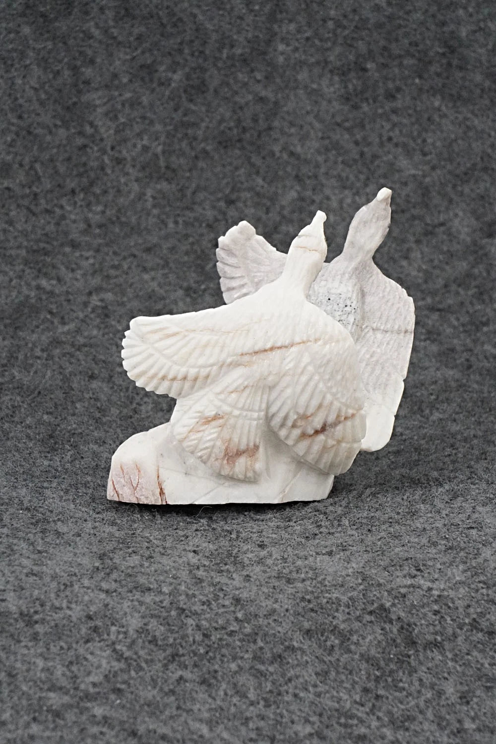 Eagles Zuni Fetish Carving - Chris Peina