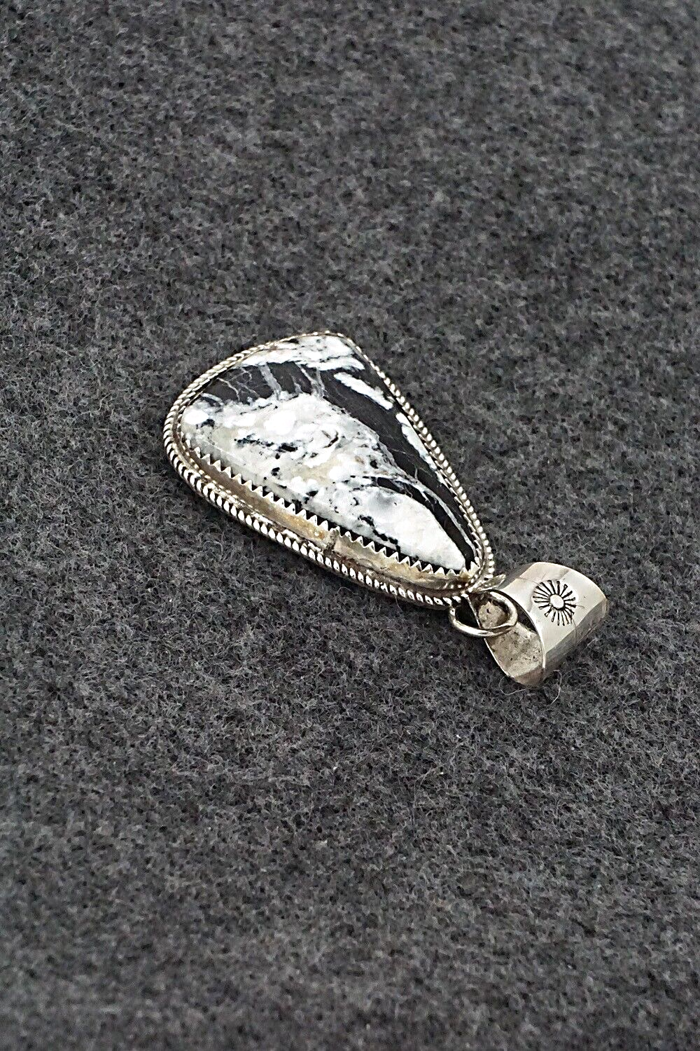 White Buffalo & Sterling Silver Pendant - Ernest Hawthorne