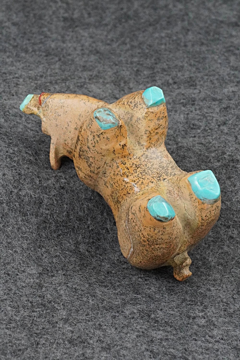 Pig Zuni Fetish Carving - Freddie Leekya