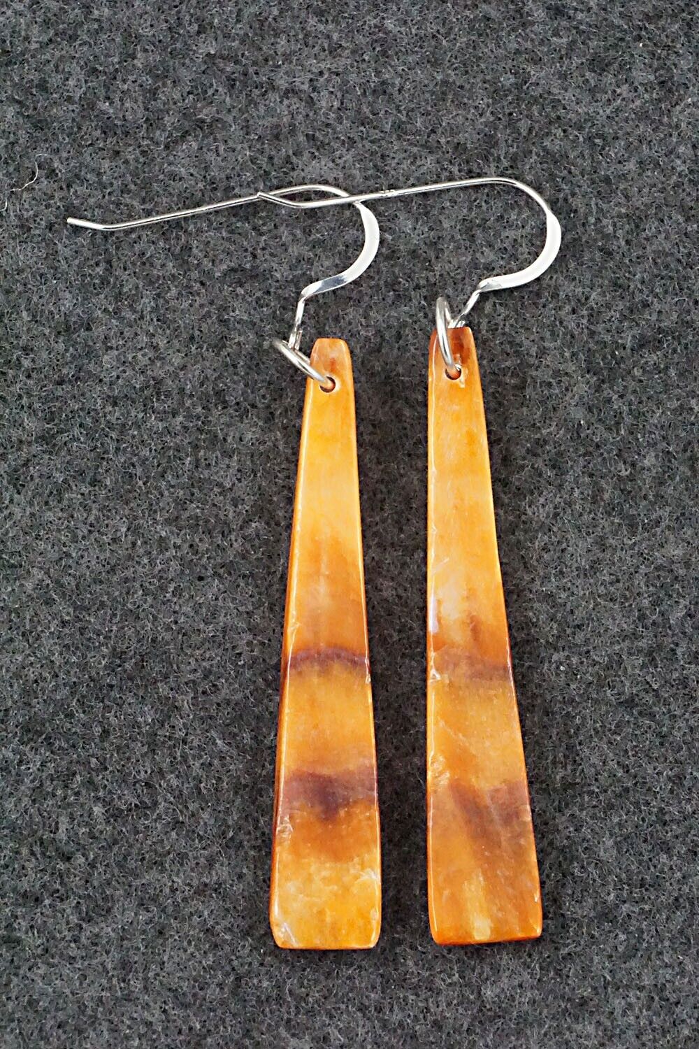 Spiny Oyster & Sterling Silver Earrings - Jesus Espino