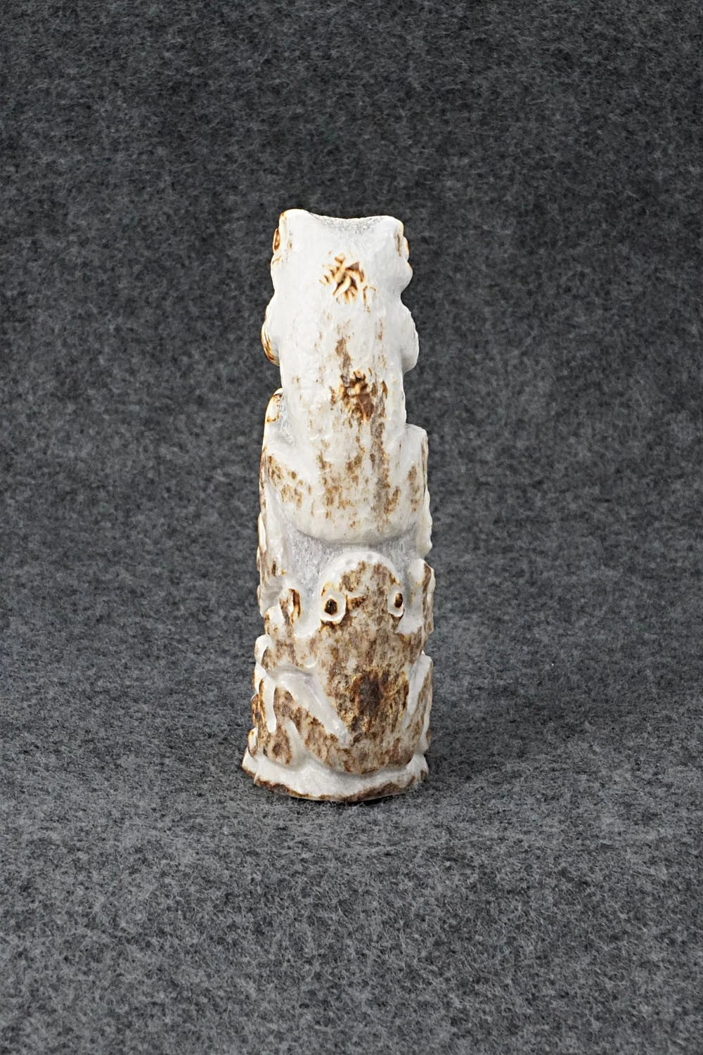 Frog Zuni Fetish Carving - Maxx Laate