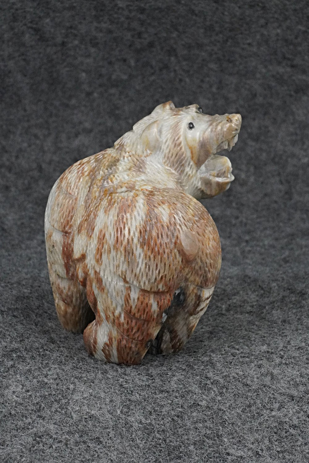 Bear Zuni Fetish Carving - Terrance Panteah