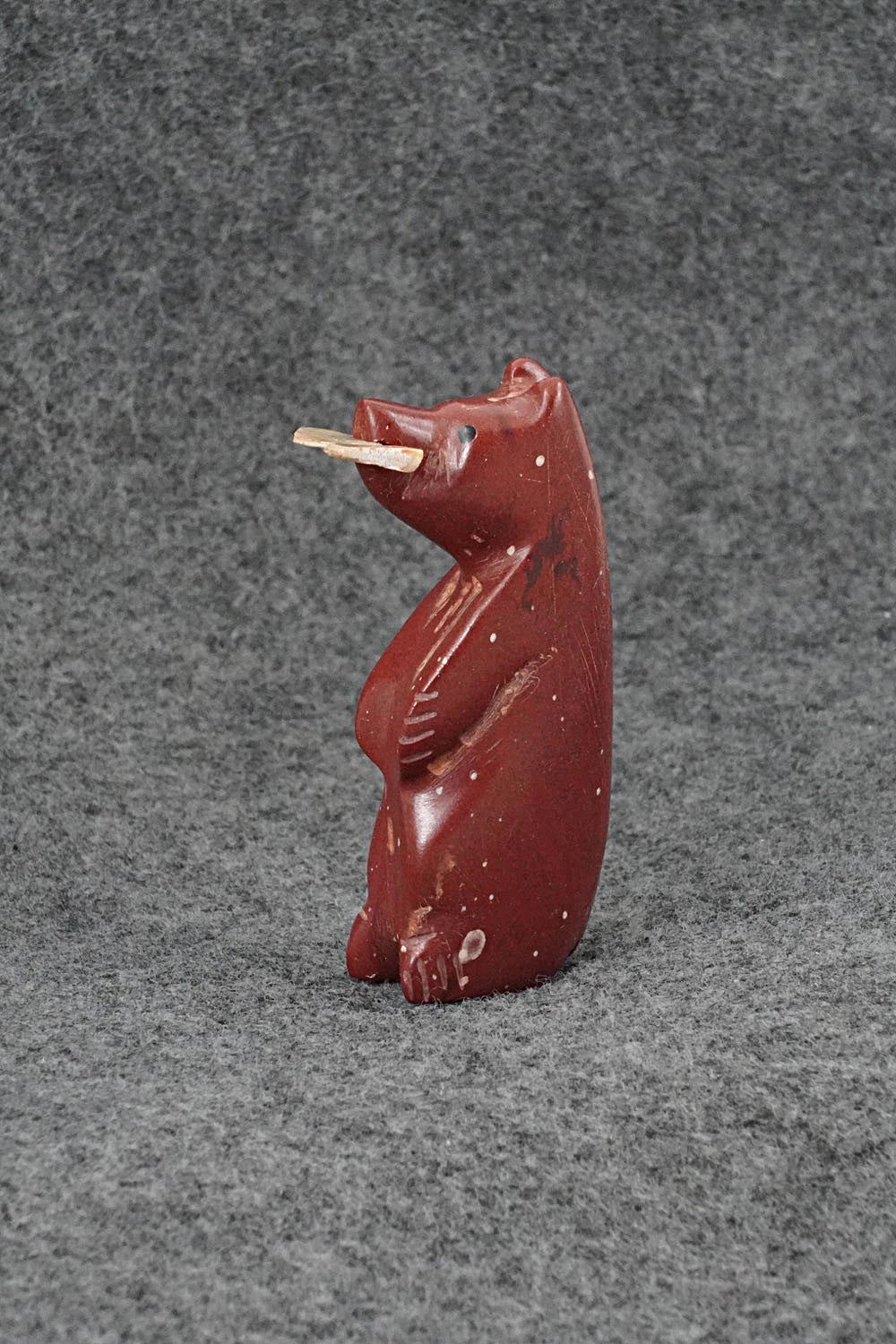 Bear Zuni Fetish Carving - Justin Red Elk