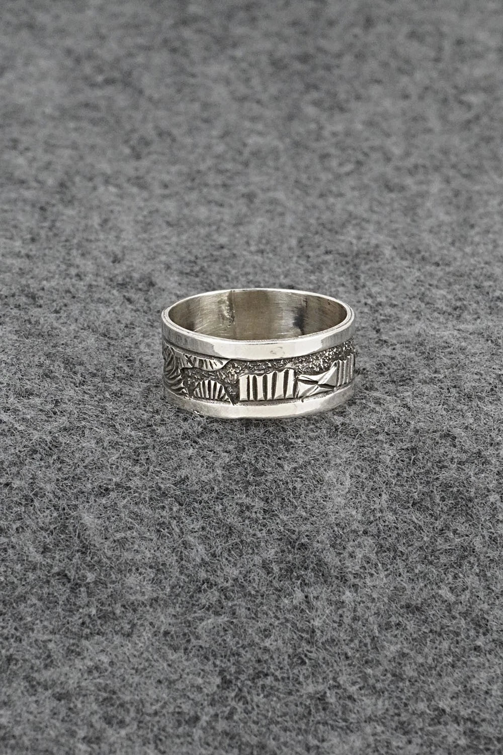 Sterling Silver Ring - Elaine Becenti - Size 10.75