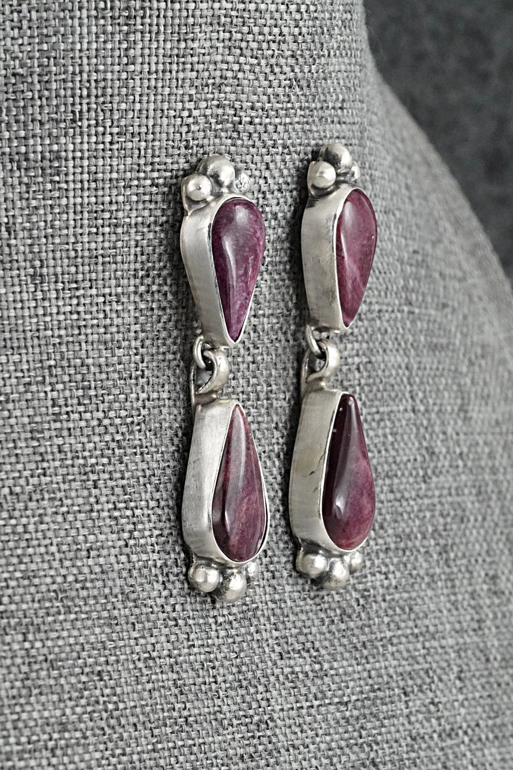 Spiny Oyster & Sterling Silver Squash Blossom Set - Darrin Livingston