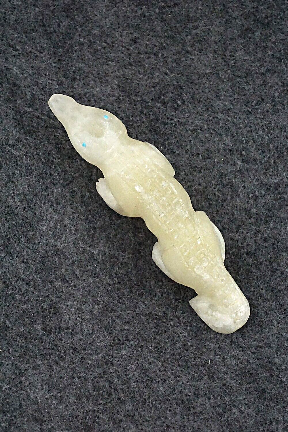 Alligator Zuni Fetish Carving - Lindsey Cheama