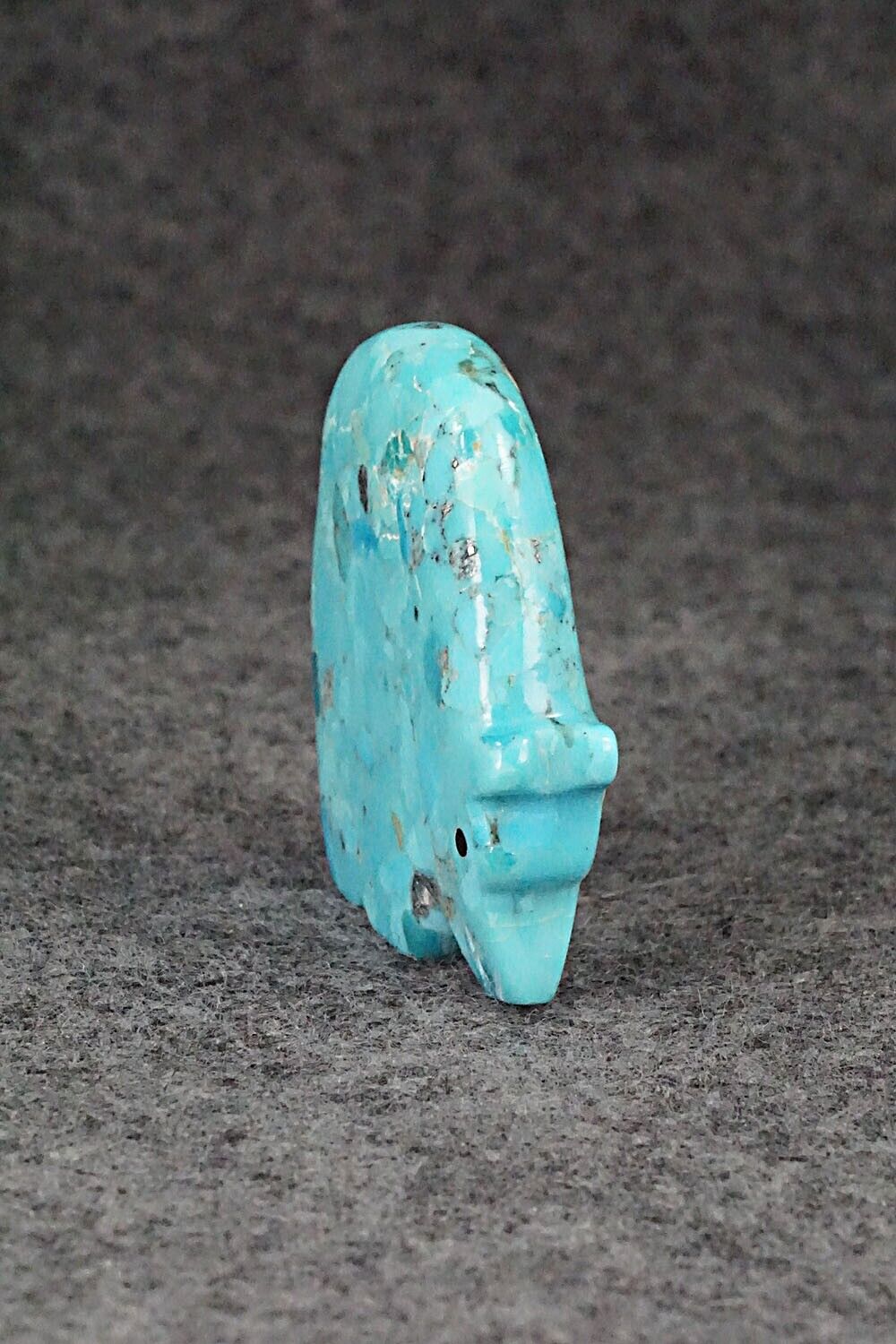 Bear Zuni Fetish Carving - Andres Lementino