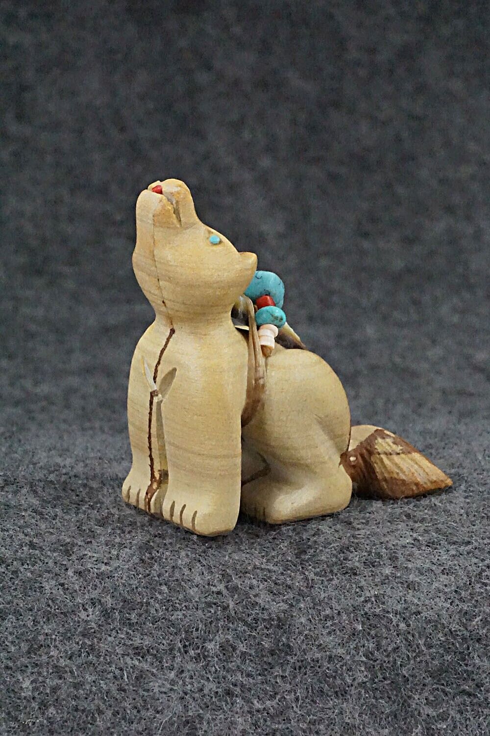 Wolf Zuni Fetish Carving - Douglas Martza