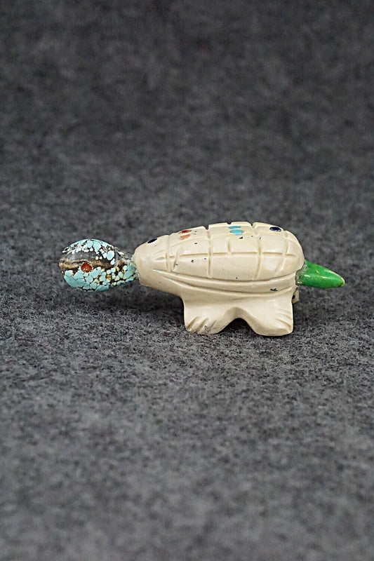 Turtle Zuni Fetish Carving - Louise Ponchuella