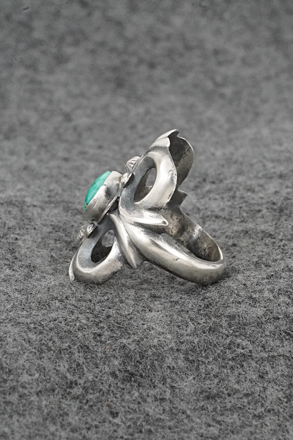 Turquoise & Sterling Silver Ring - Harrison Bitsue - Size 9