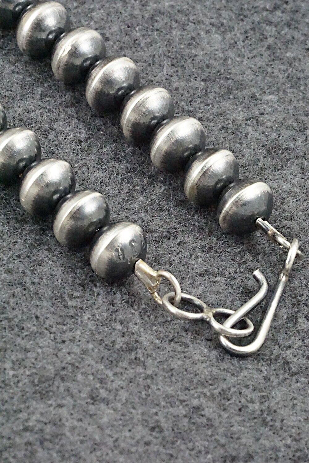 Sterling Silver Navajo Pearl Necklace 22" - Preston Haley