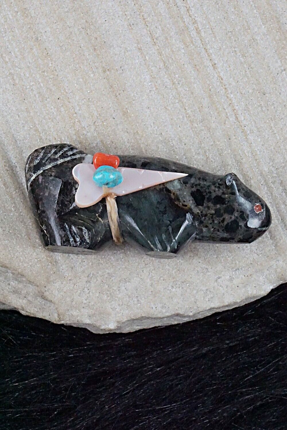 Cat Zuni Fetish Carving - Leland Boone