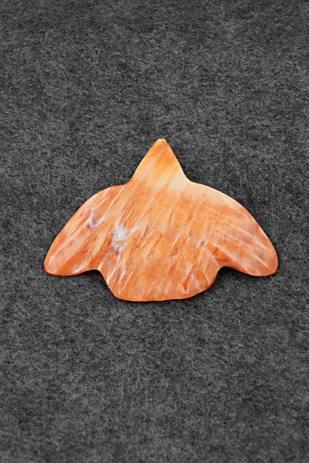 Eagle Zuni Fetish Carving - Daphne Quam