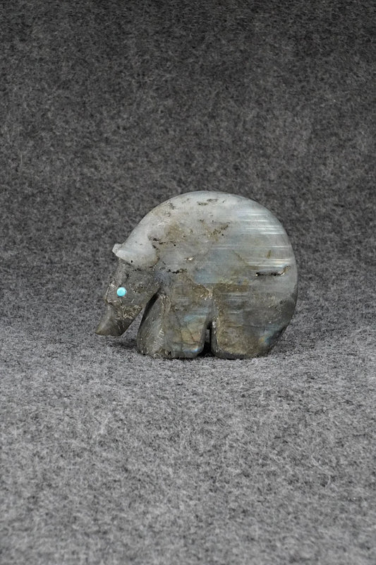 Bear Zuni Fetish Carving - Ronnie Lunasee