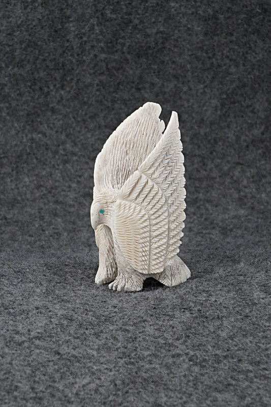 Eagle Zuni Fetish Carving - Justin Hustito