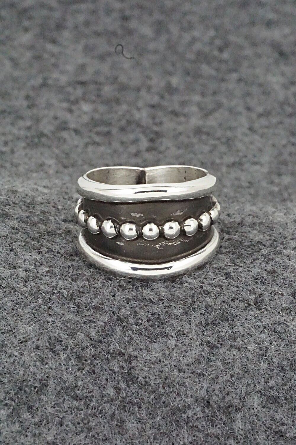 Sterling Silver Ring - Tom Hawk - Size 7.75