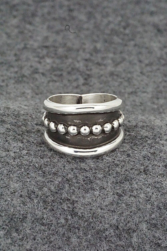 Sterling Silver Ring - Tom Hawk - Size 7.75