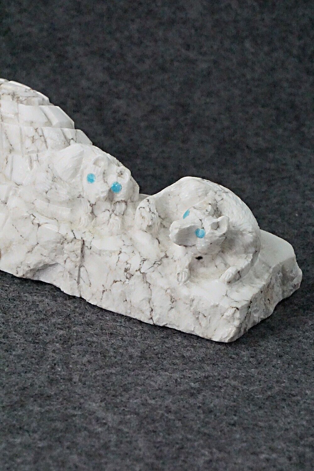 Wolves Zuni Fetish Carving - Chris Peina