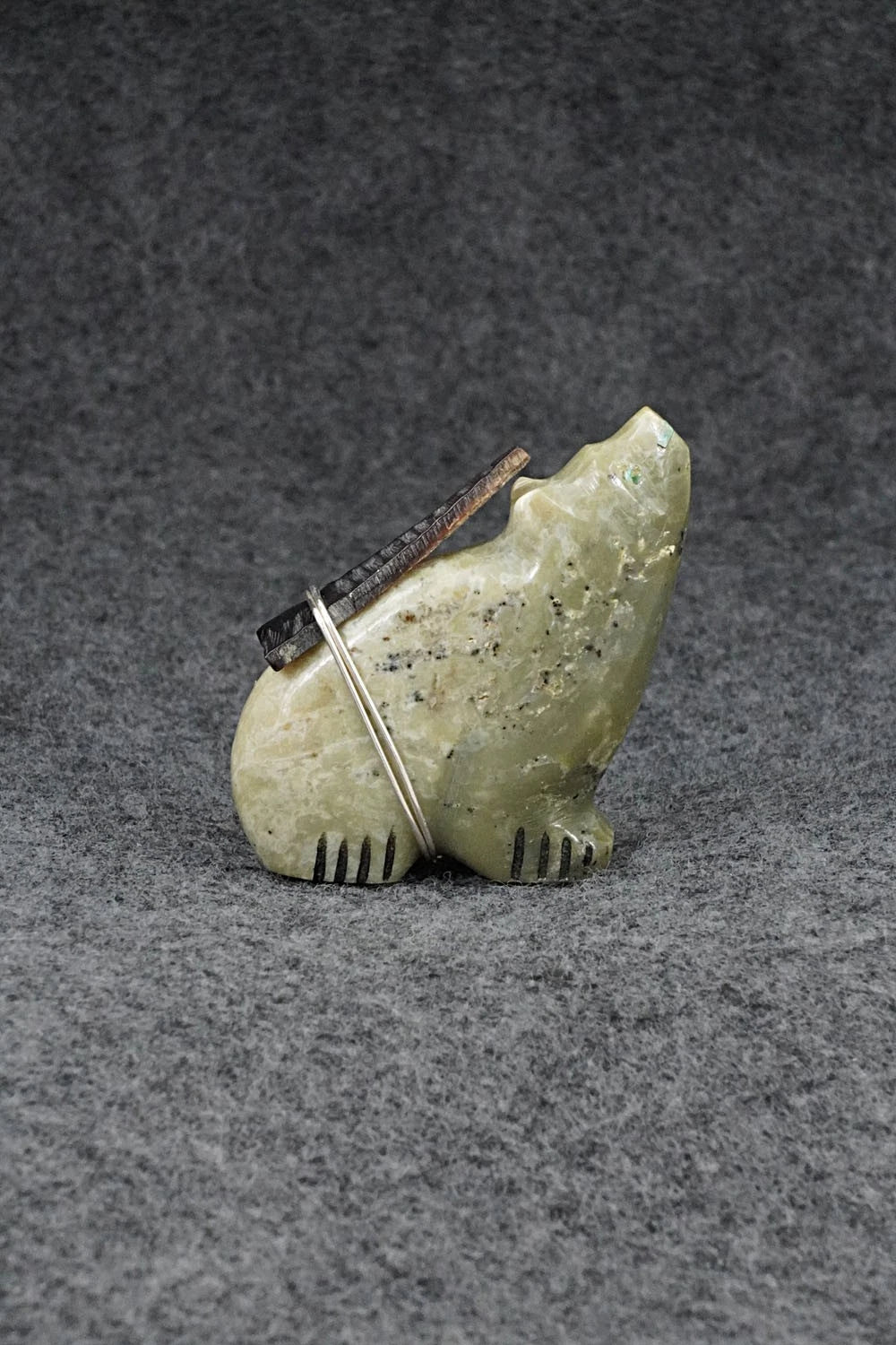Bear Zuni Fetish Carving - Darrin Boone