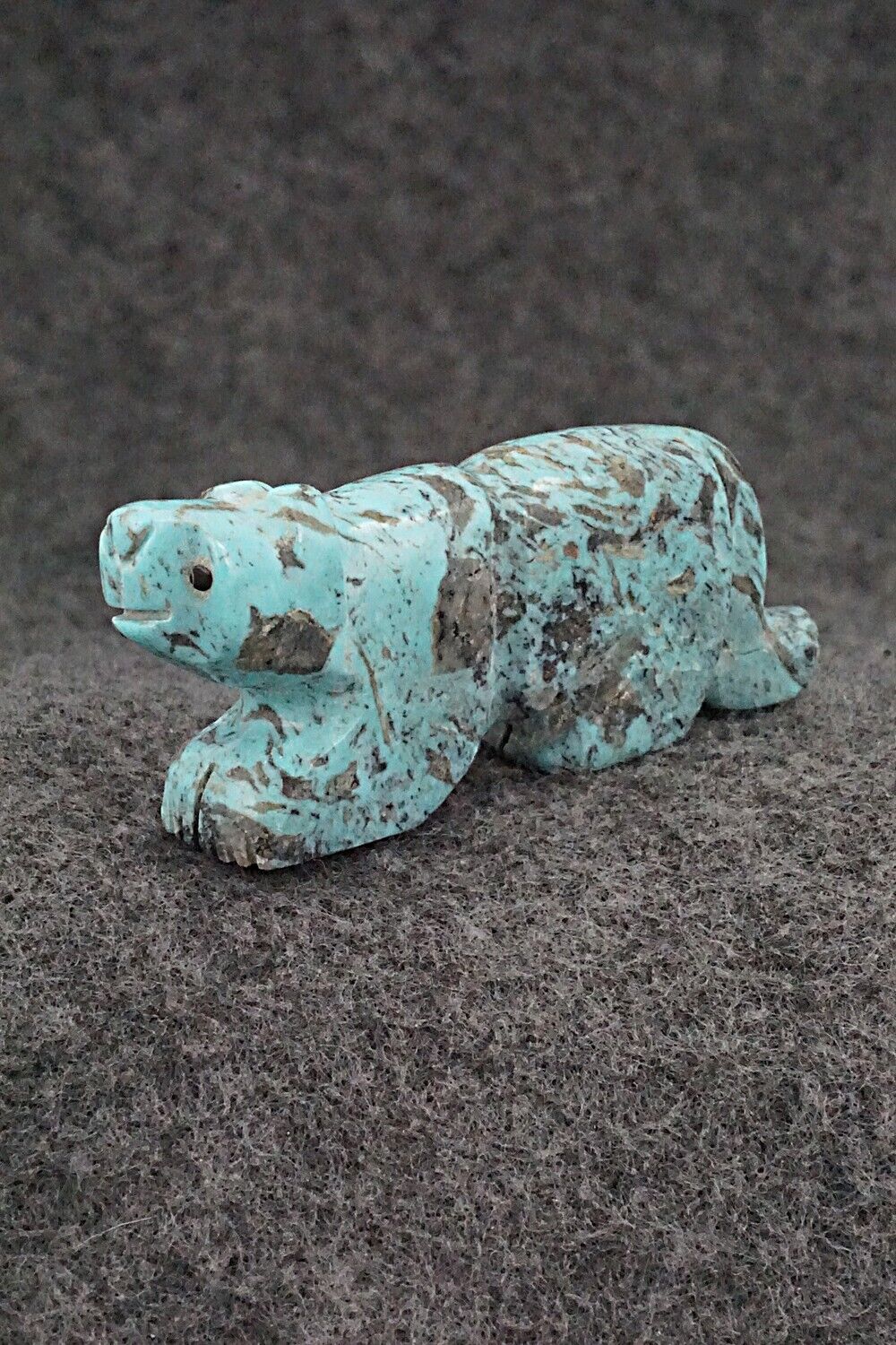 Mountain Lion Zuni Fetish Carving - Reynold Lunasee