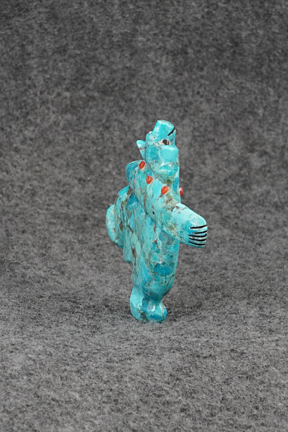 Bear Zuni Fetish Carving - Claudia Peina