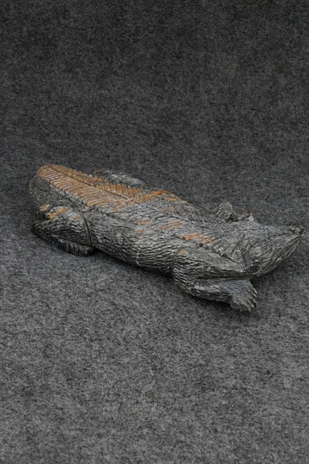 Badger Zuni Fetish Carving - Tony Mackel