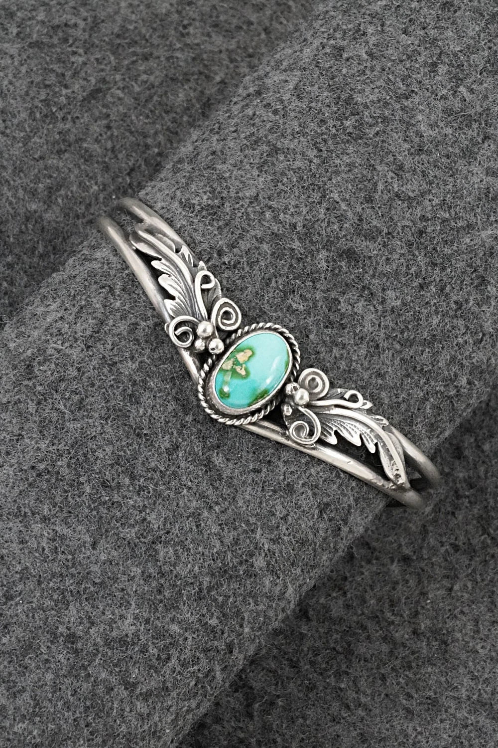 Turquoise & Sterling Silver Bracelet - Jemson Henio