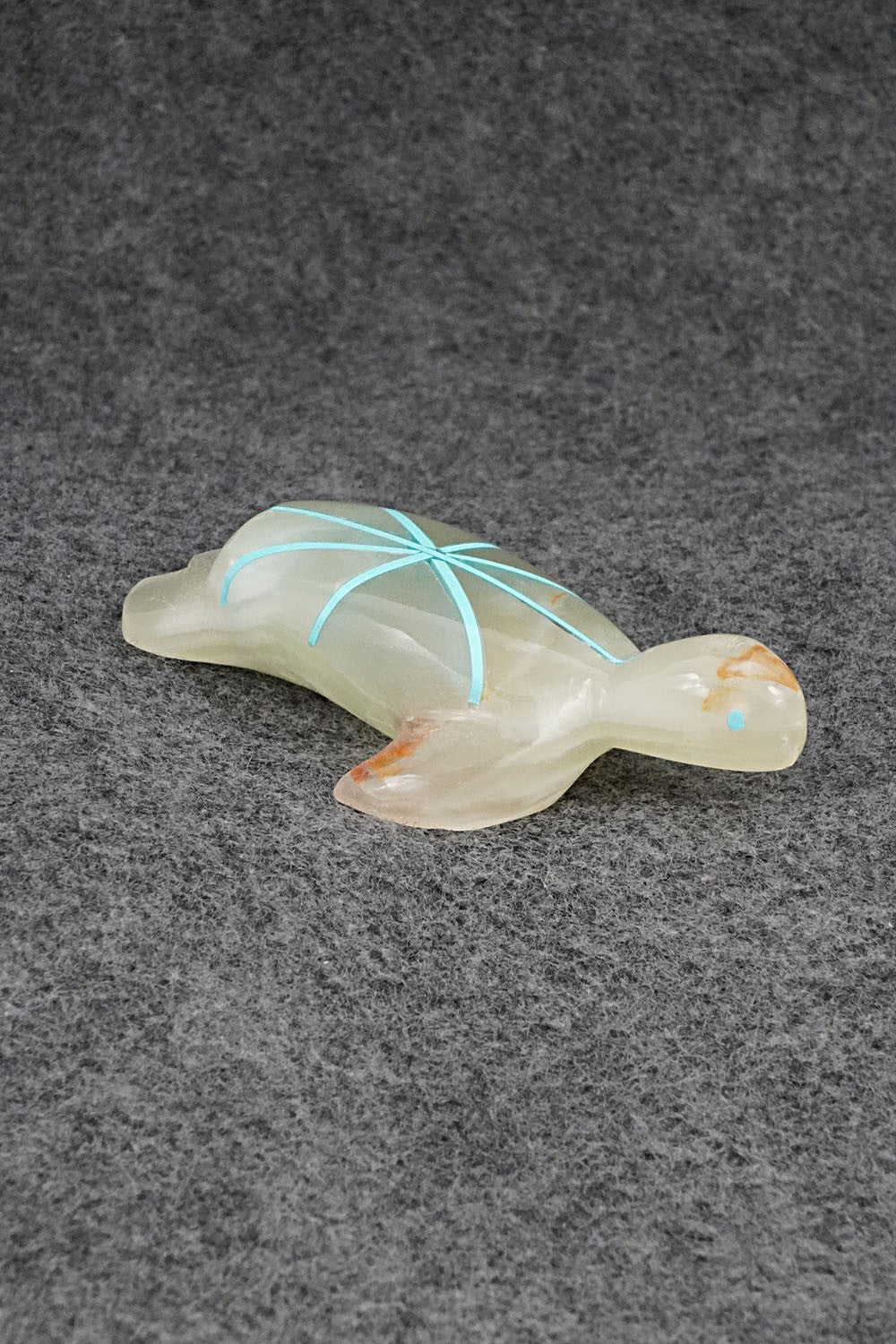 Turtle Zuni Fetish Carving - Kenric Laiwakete