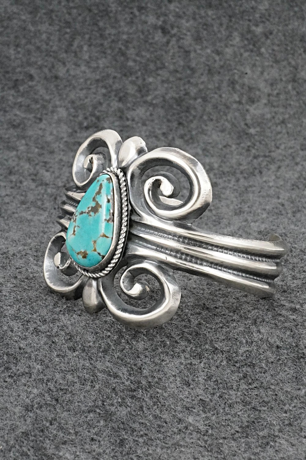 Turquoise & Sterling Silver Vintage Bracelet - ES Mitchell