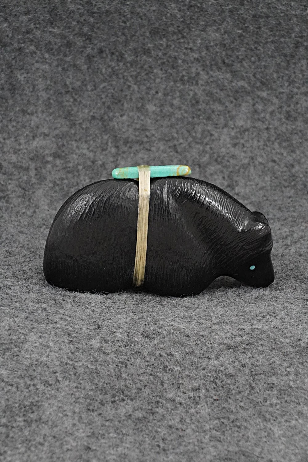 Bear Zuni Fetish Carving - Herbert Halate